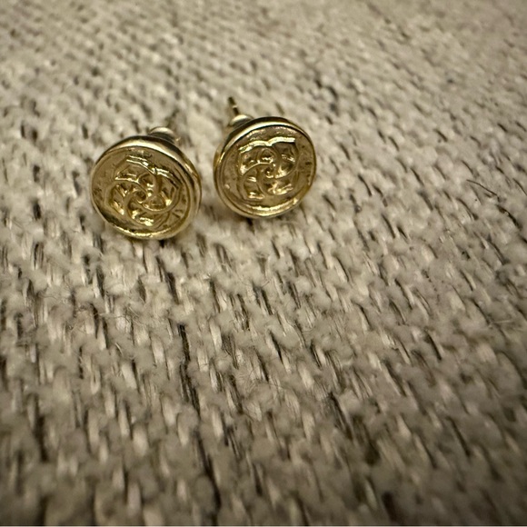 Kendra Scott Jewelry - Kendra Scott Gold Stud Earrings